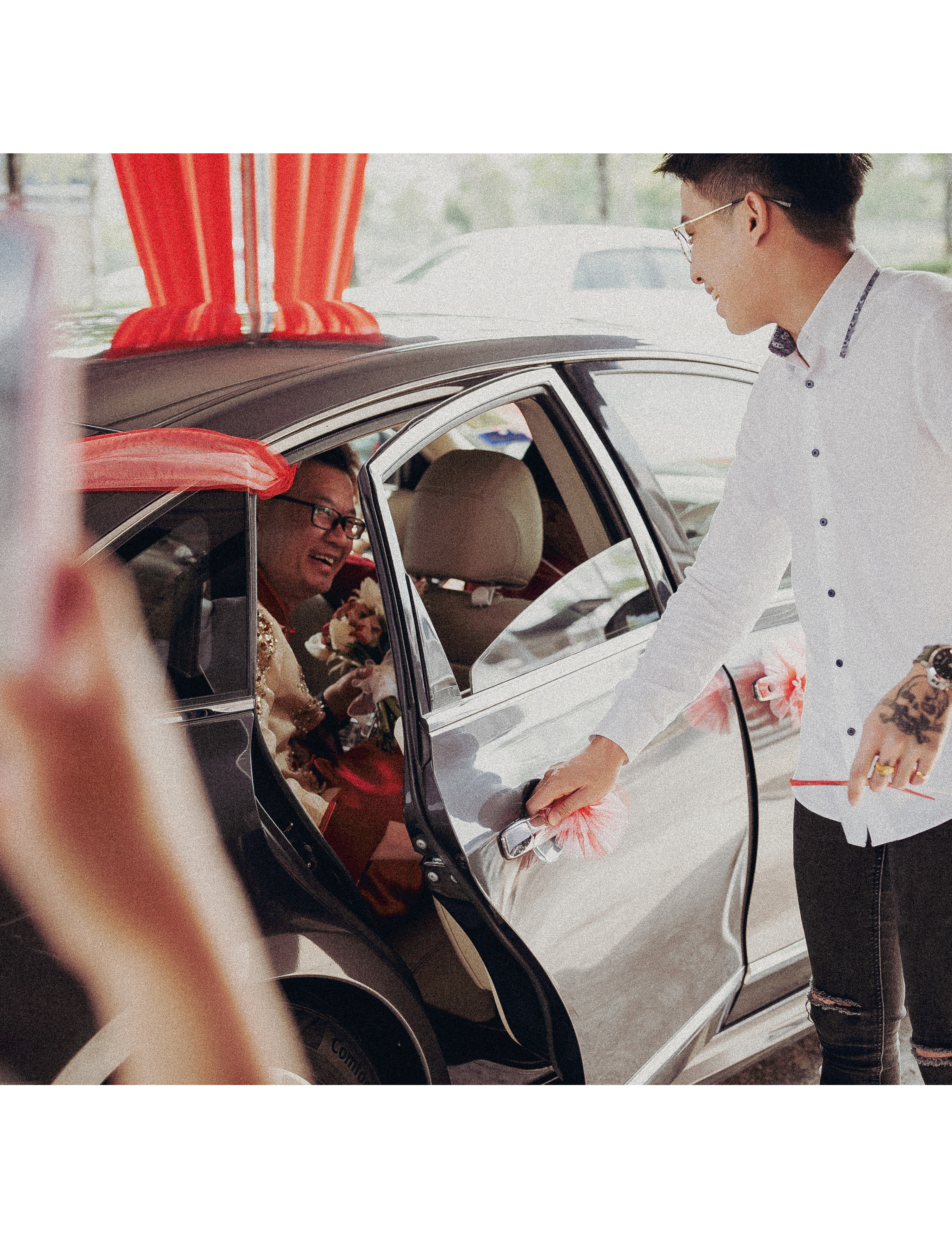 Samuel & Wee Nee complete, family-centred and documentary actual day wedding photography by Famous Bridal Kuantan