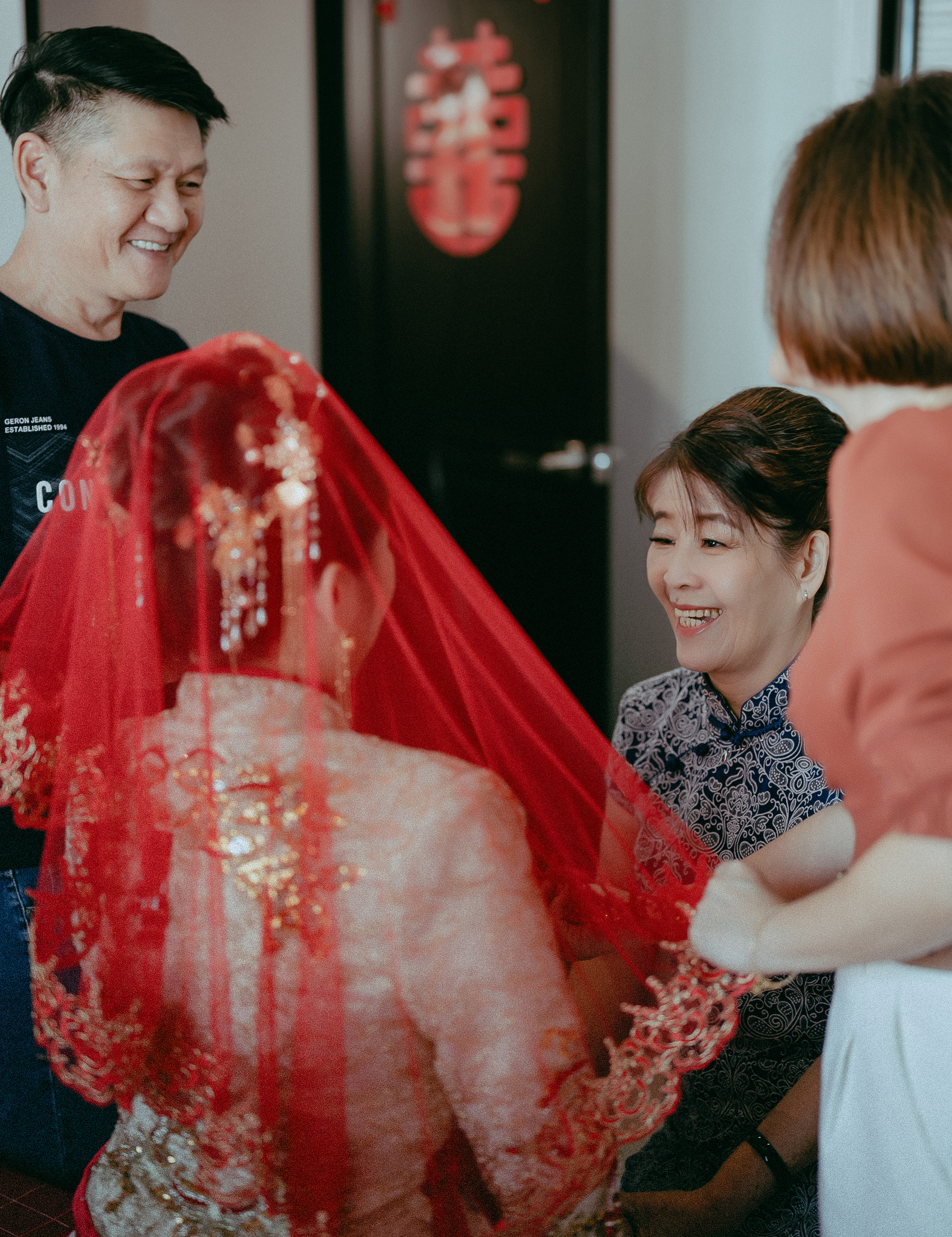 Samuel & Wee Nee complete, family-centred and documentary actual day wedding photography by Famous Bridal Kuantan