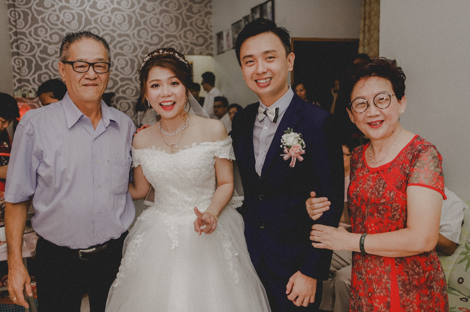 Guo Hao & Chee Ling candid wedding celebration moment, natural movement frame 29, by Famous Bridal Kuantan