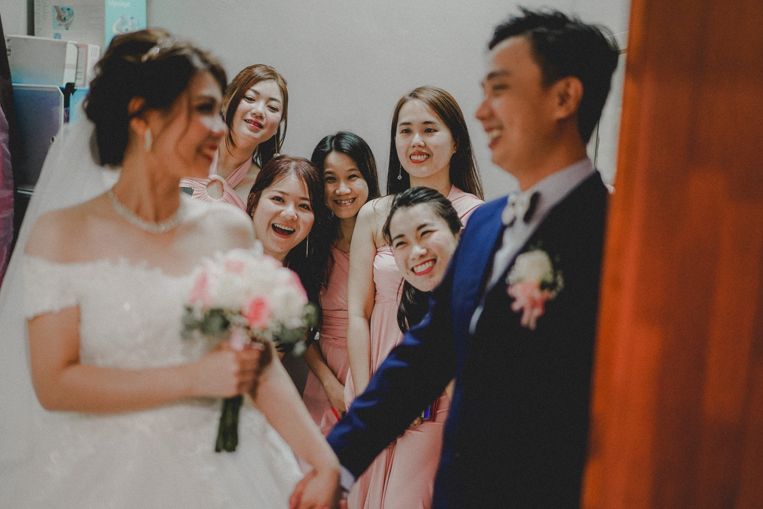 Guo Hao & Chee Ling wedding dinner celebration photo, guided portrait sequence frame 14, by Famous Bridal Kuantan