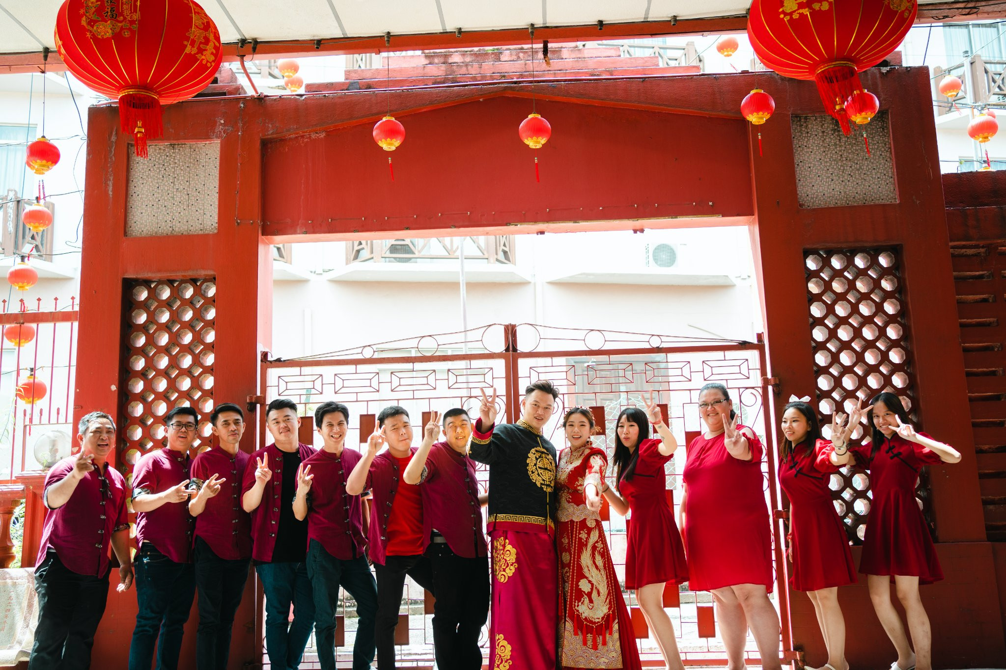 Jhonny & Michele romantic wedding couple portrait, album detail frame 20, by Famous Bridal Kuantan