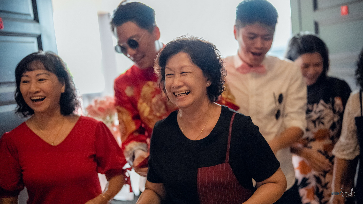 Wuh Hou & Sze Minn romantic wedding couple portrait, documentary transition frame 40, by Famous Bridal Kuantan