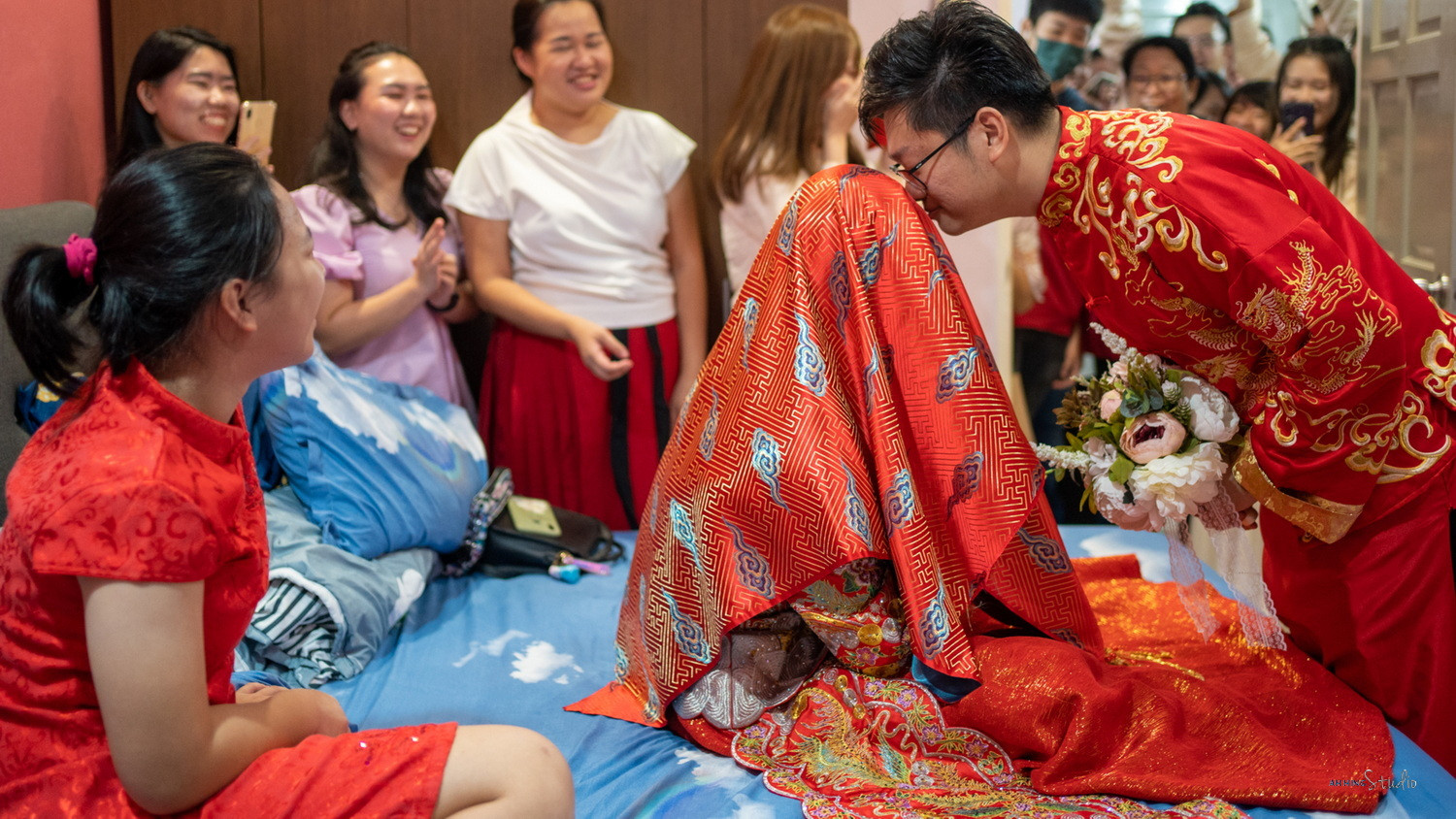 Zhen Hui & May Lee guest candid wedding photo, quiet in-between moment frame 58, by Famous Bridal Kuantan