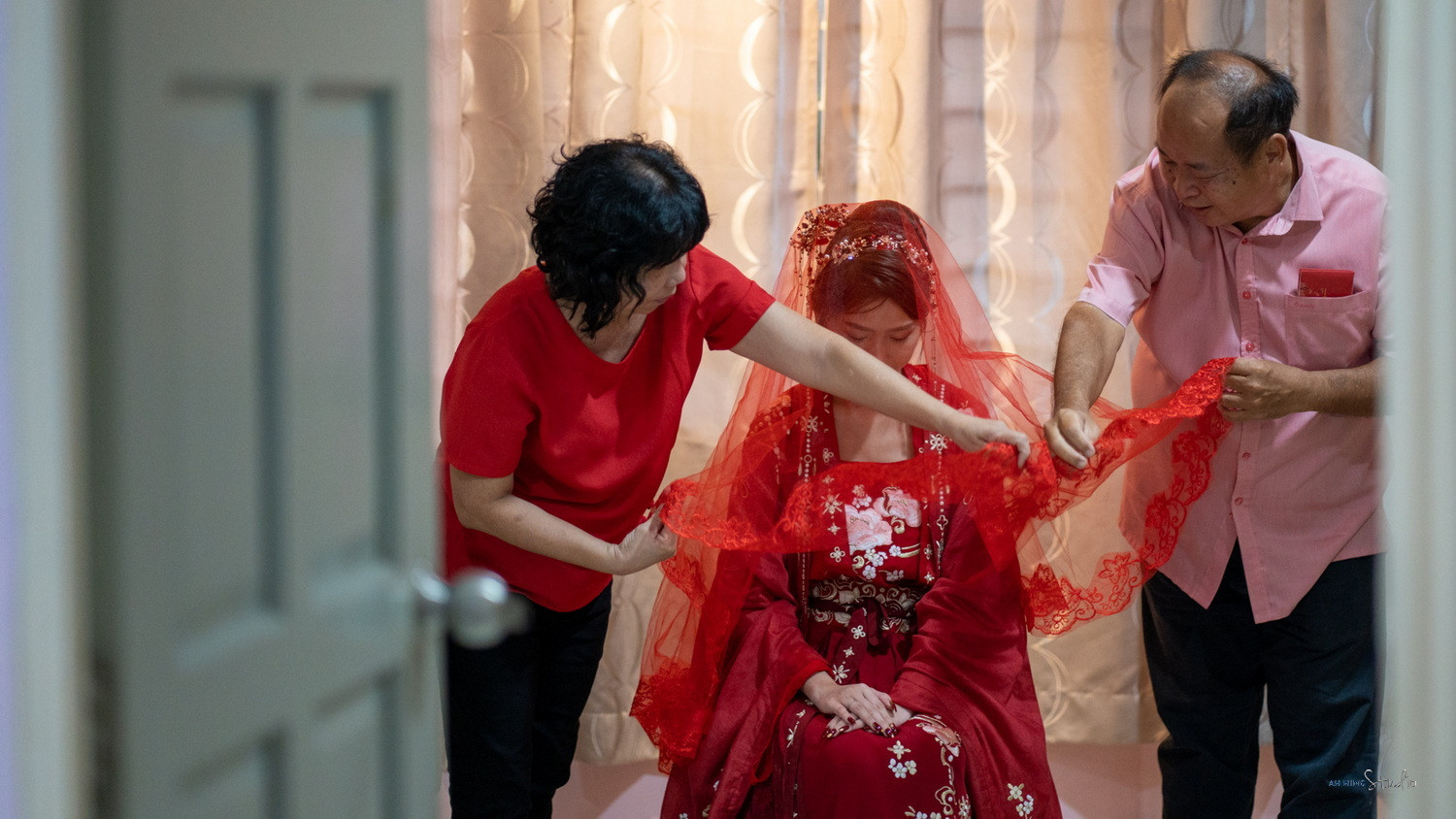 Zhen Hui & May Lee quiet couple portrait on wedding day, celebration rhythm frame 31, by Famous Bridal Kuantan