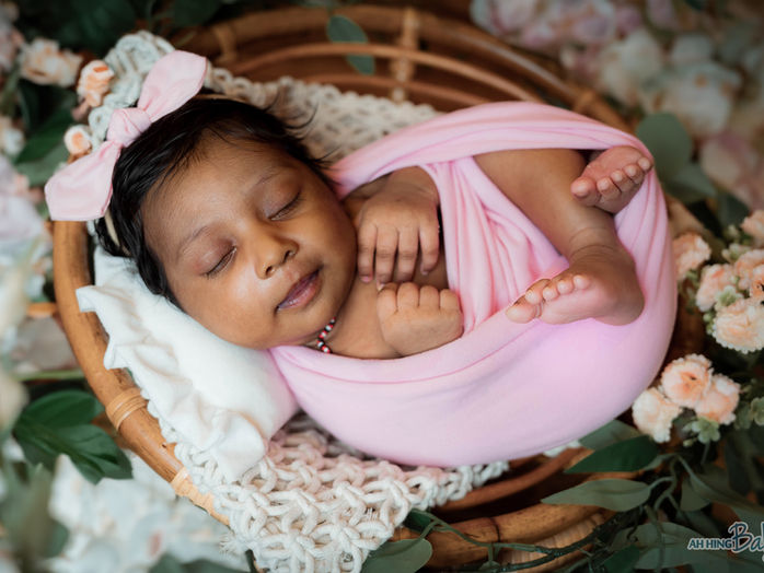 Newborn baby photography in Kuantan 44