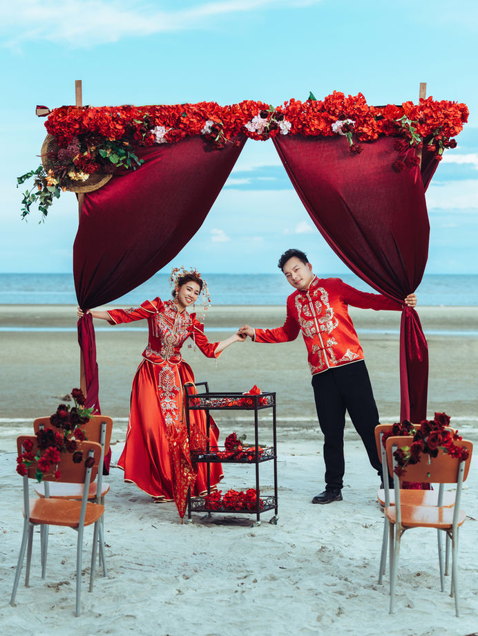 Kuantan outdoor Chinese wedding costume pre-wedding portrait