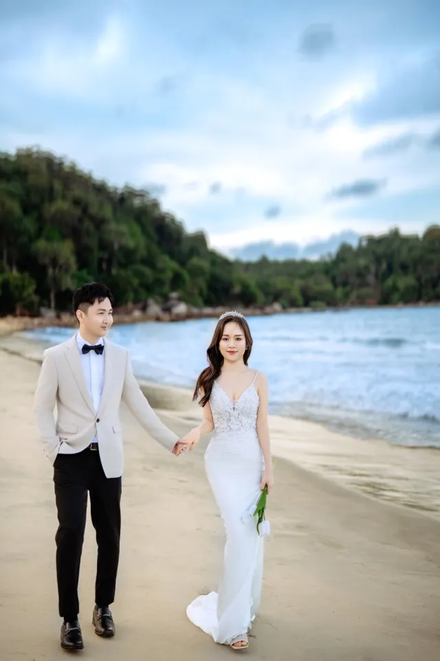 74B03422 copy | Famous Bridal