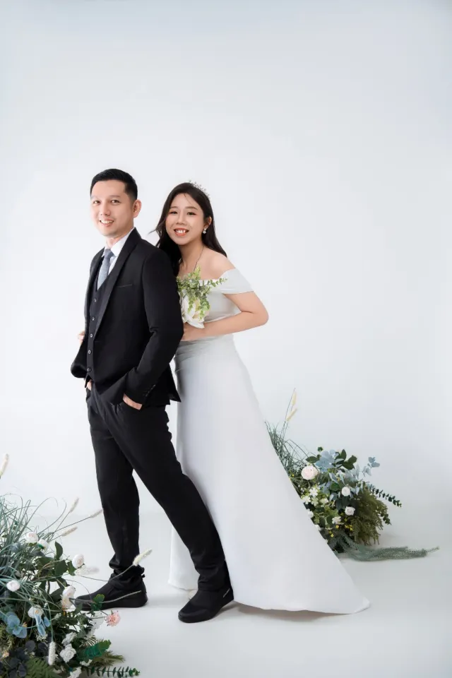 74A08465 | Famous Bridal